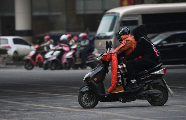 超標電動車是機動車還是非機動車,醉駕構成危險駕駛罪嗎?