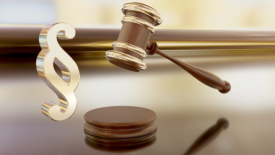 law-4292803_960_720.jpg