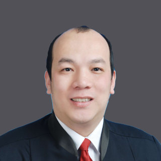 胡文雍律師