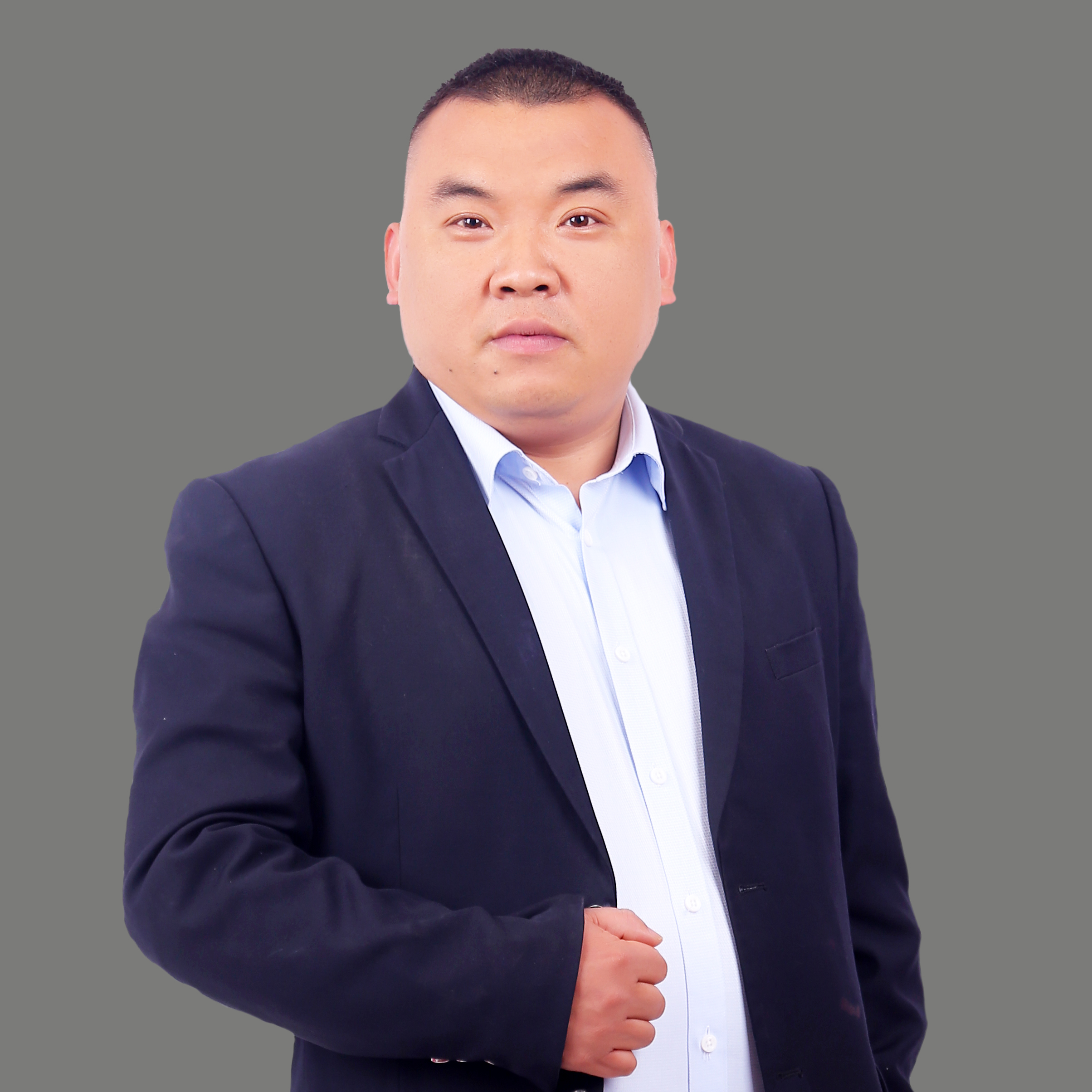 胡啟明律師